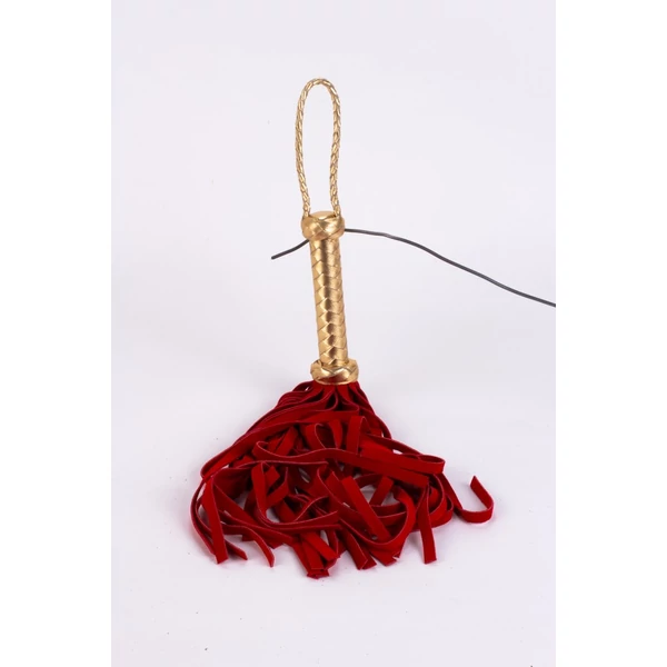 Piros korbács fém fogóval 45 cm - Flogger with metallic leather handle suede leather tails