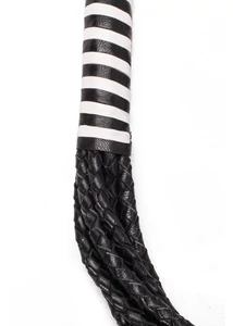 Korbács bőrból 8 tail polish leather flogger