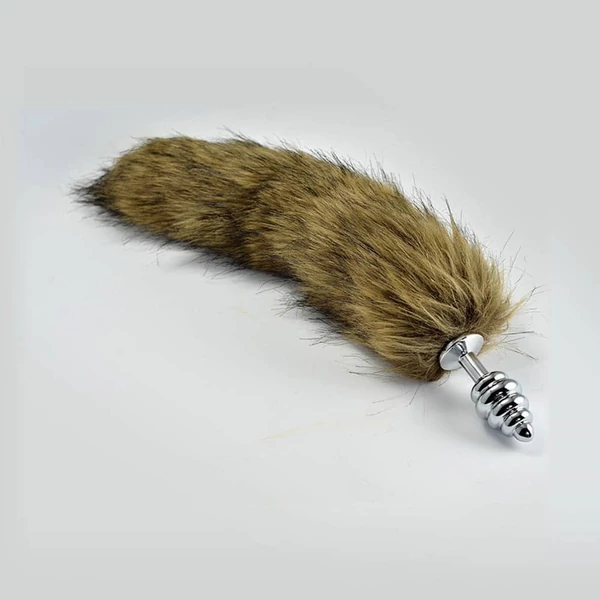 Análdugó szőrme farokkal Metal anal plug